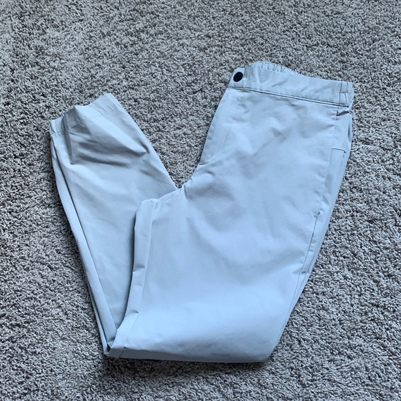 Banana Republic Tech Hybrid Jogger Pant - Picture 3 of 15